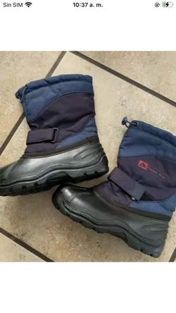 Ozark Trail Sz 3 Upper Insulated Blue & Purple Winter Boots