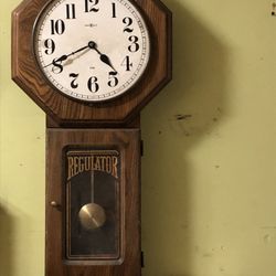 Wall and mantle clocks