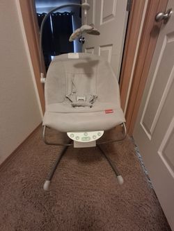 Infant chair (Skip Hop)