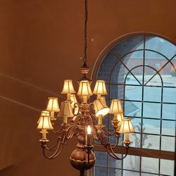 Chandelier 