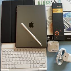 Apple IPad 8th Generation (10.2” Retina /Latest IOS 18/ 2020 model) 32GB with stylus pen, keyboard & Accessories 