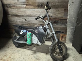 Razor Dirt Bike 24v