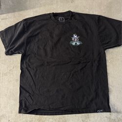 Black and blue Sully Collective t-shirt size XXL