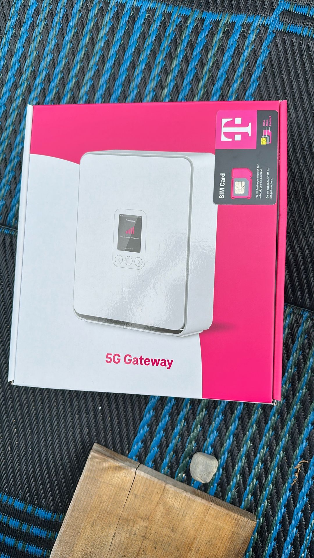 T-Mobile 5g WiFi box + WiFi Extendor + 2 Sim Cards