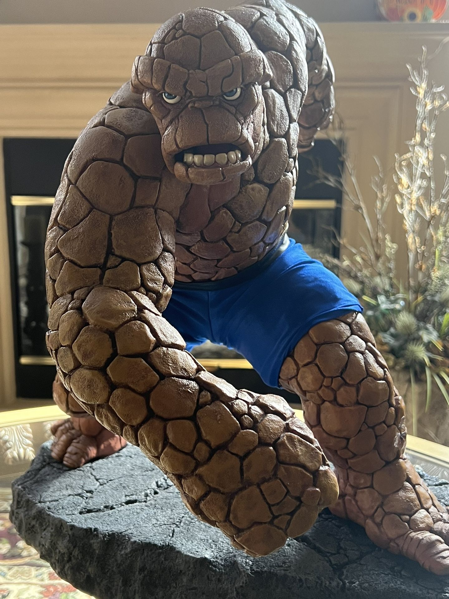 Sideshow  Thing Statue