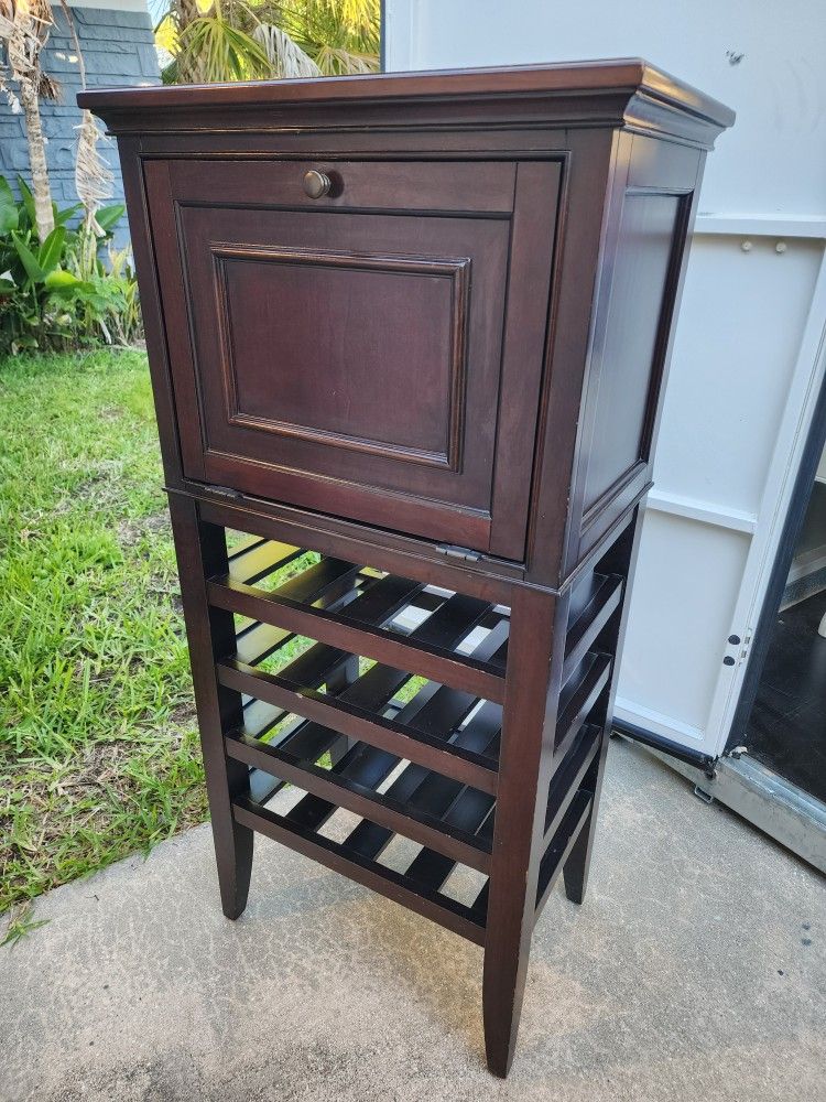 Vintage Bar And Wine Rack
