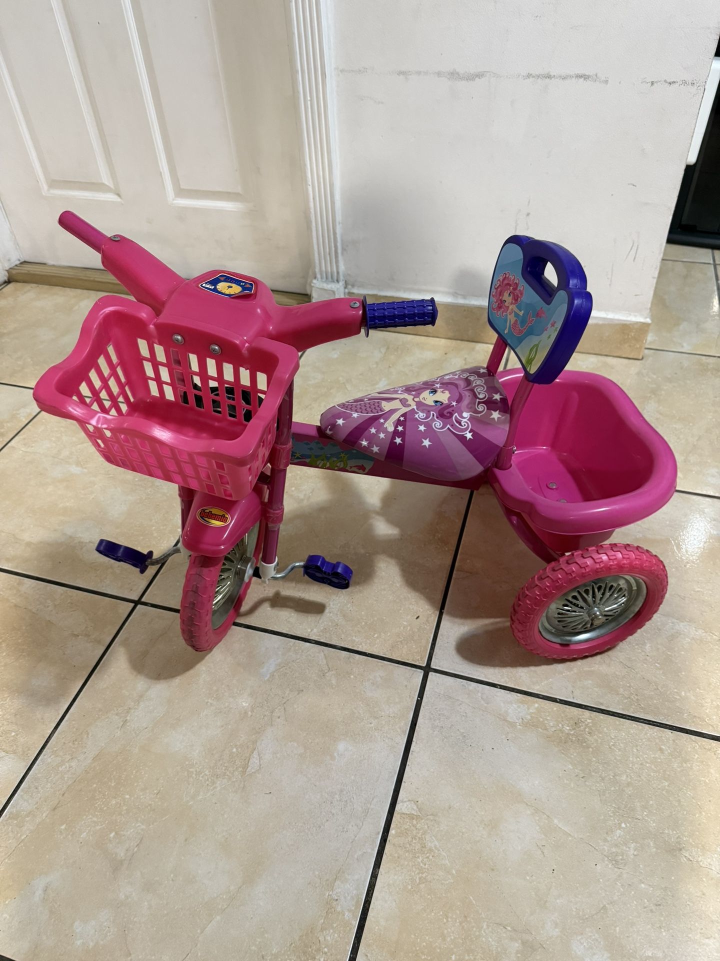 Triciciclo Para Niñas, Canasta contenedores Tricycle for girls, storage baskets