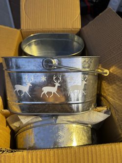 Holiday Rustic Pots—bulk of 8