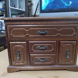 Music Jewelry Box