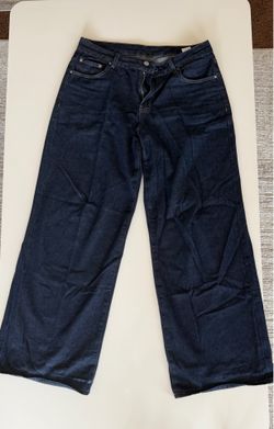 Denim jeans straight legged