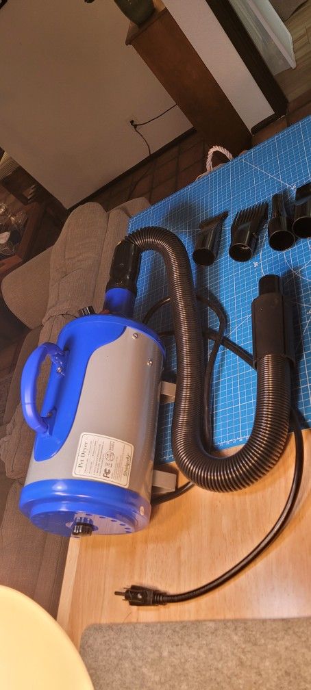 Pet Blow-dryer New Condition