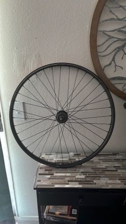 Throne rim