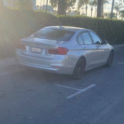 Bmw 320 i  2017 For Sale 175 K Miles