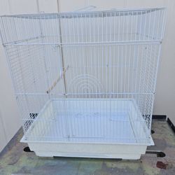 Nice Clean Bird Cage With Pull Out Tray For easy Cleaning