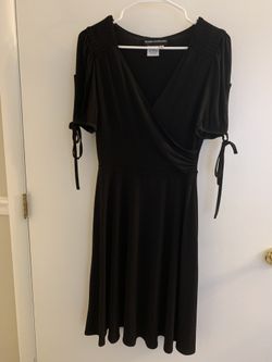 Donna Morgan Size 8 Black Knee Length Dress