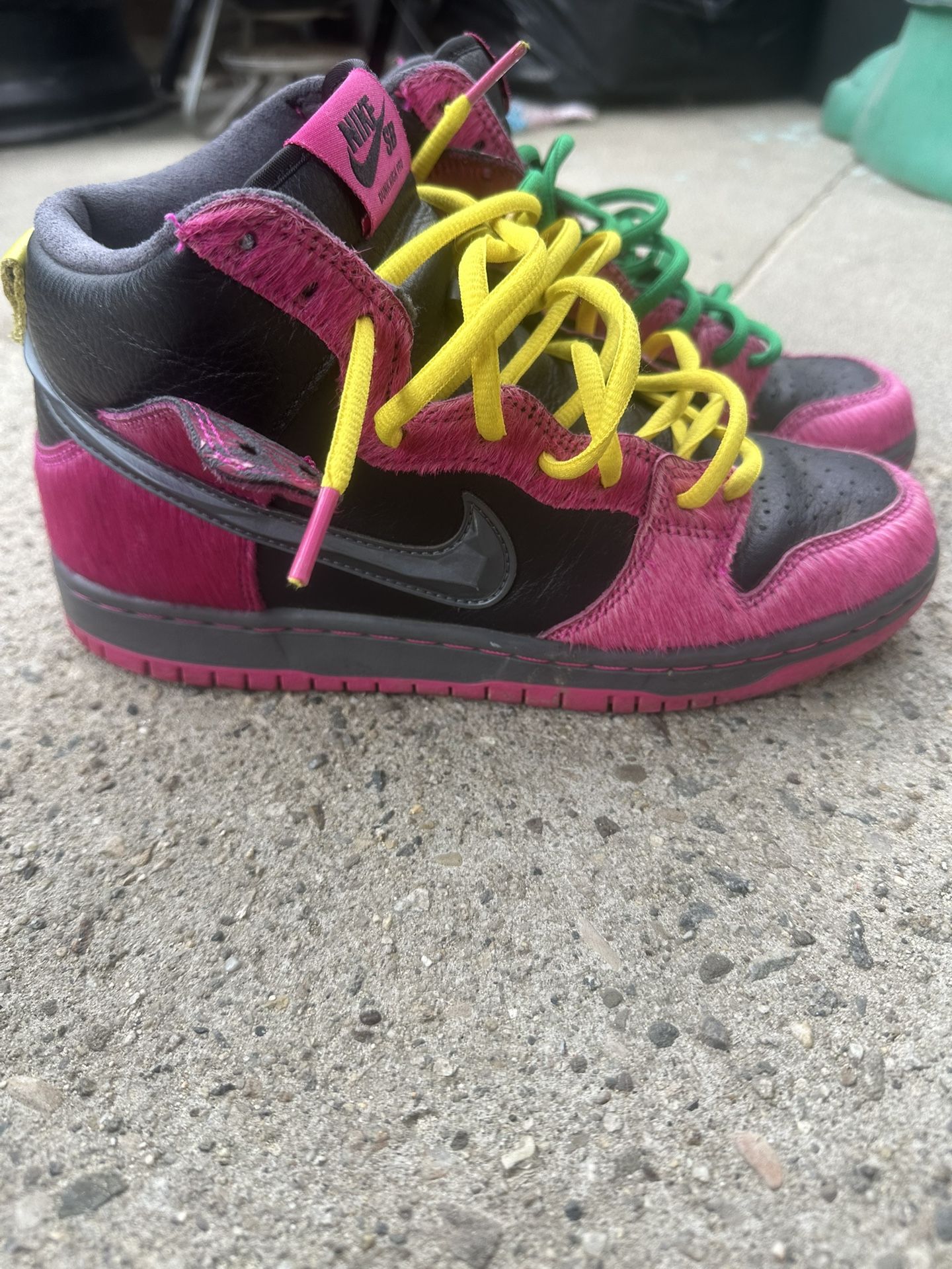 Nike SB Dunk High Run The Jewels Sneakers