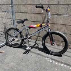 S&M dirtbike GT BMX