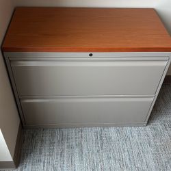 Like New Metal Grey 2 Drawer Filing Cabinet With Wood Top 
