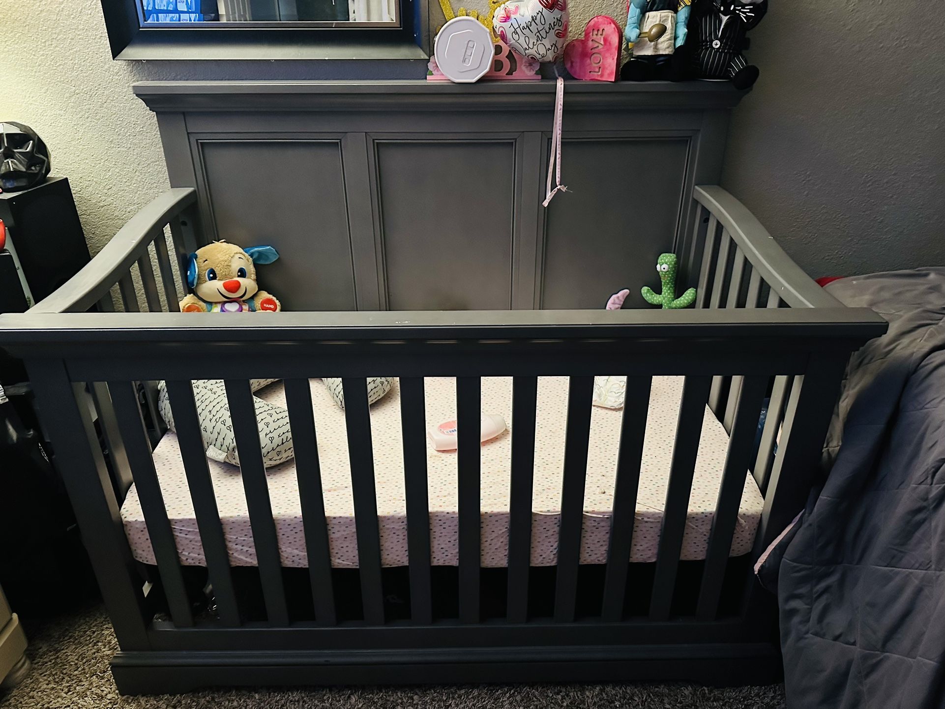 Baby Crib 