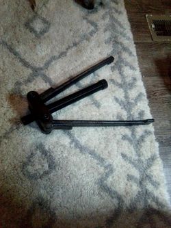Folding kick scooter t bar