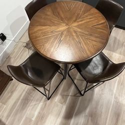 Round Wood Dining Table + 4 Chairs – Modern / Mid Century Style