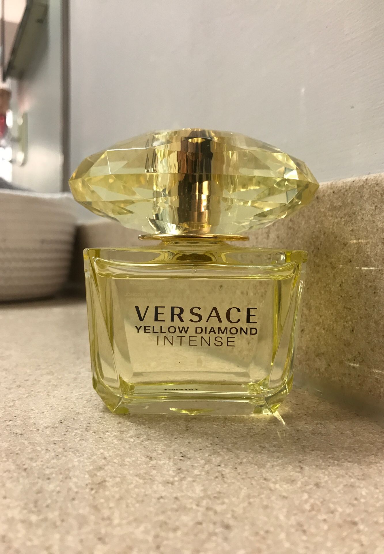 Versace perfume