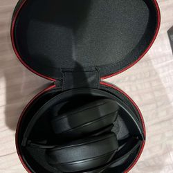 Beats Studio3 Wireless Noise Cancelling Headphones - Matte Black