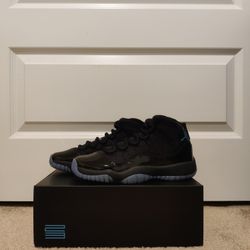 Nike Jordan 11 Retro Gamma Size 6Y, 6.5Y