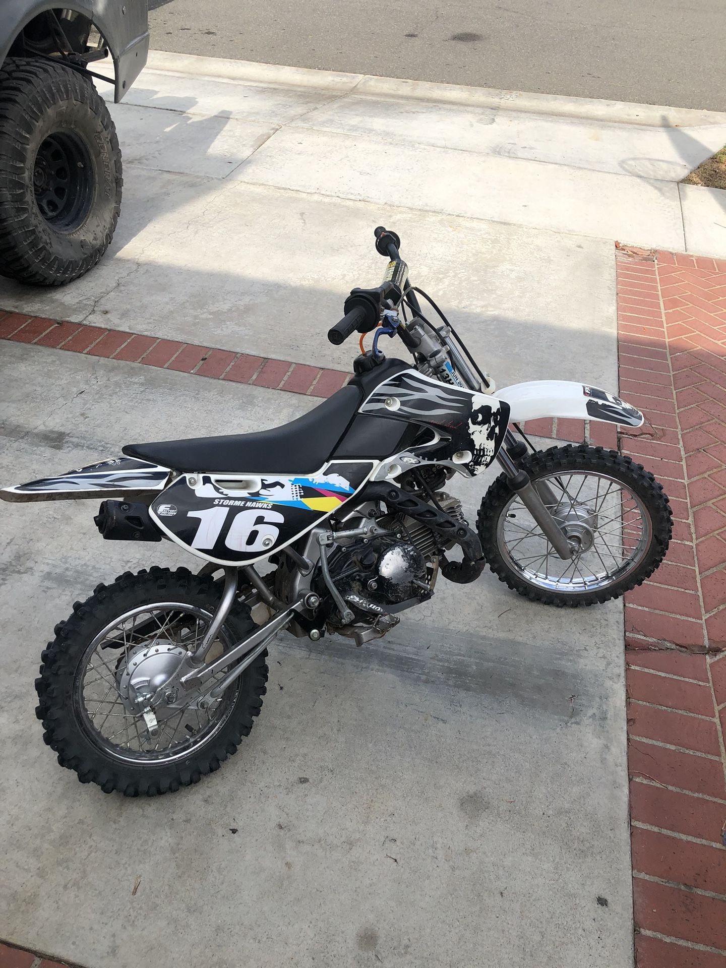 kawasaki 110 pit bike