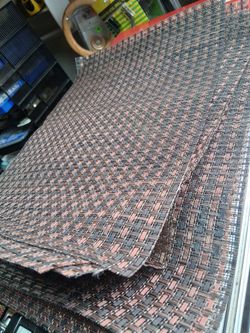 8 table plastic mats
