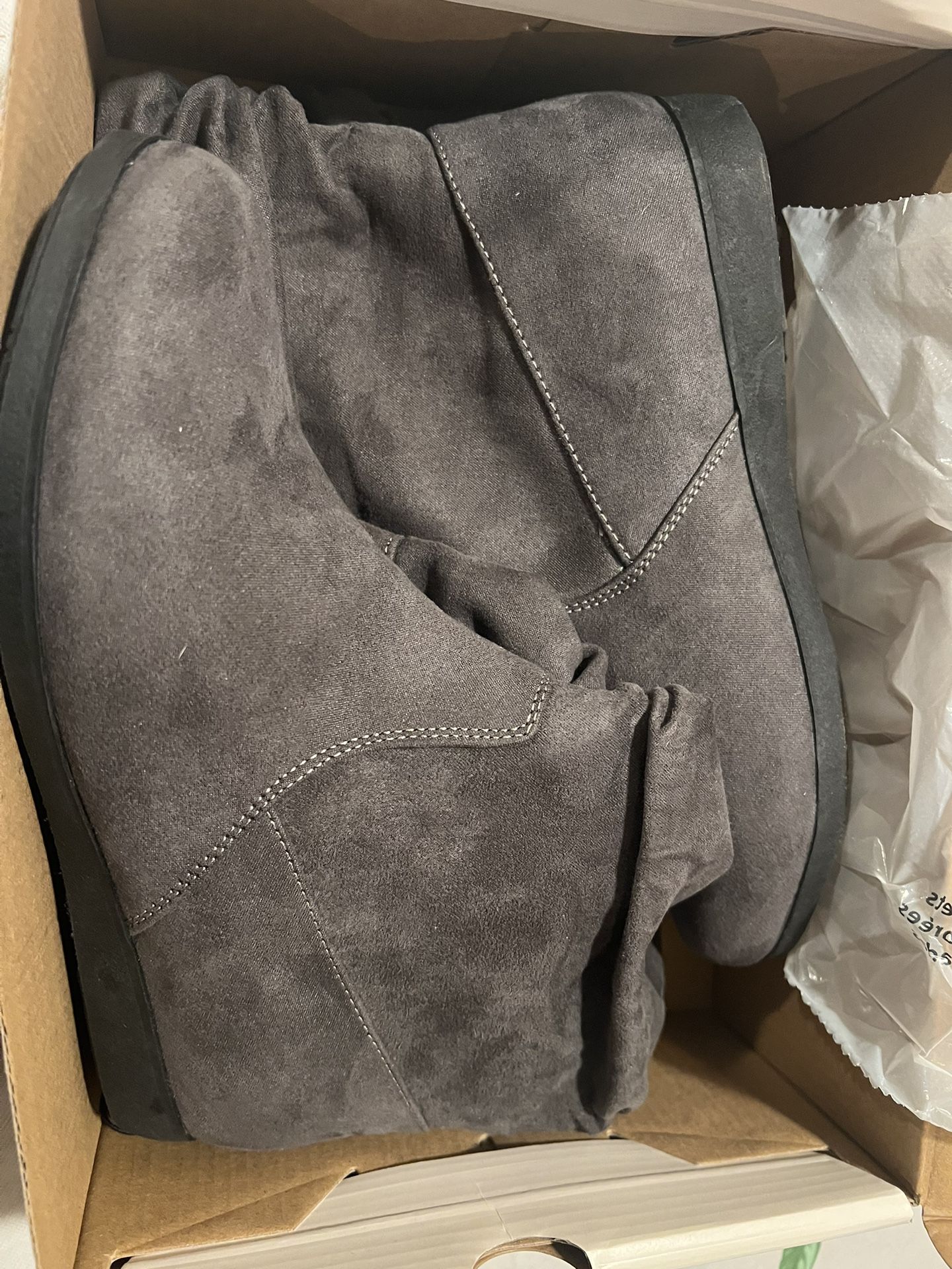 Light Grey Women’s Boots