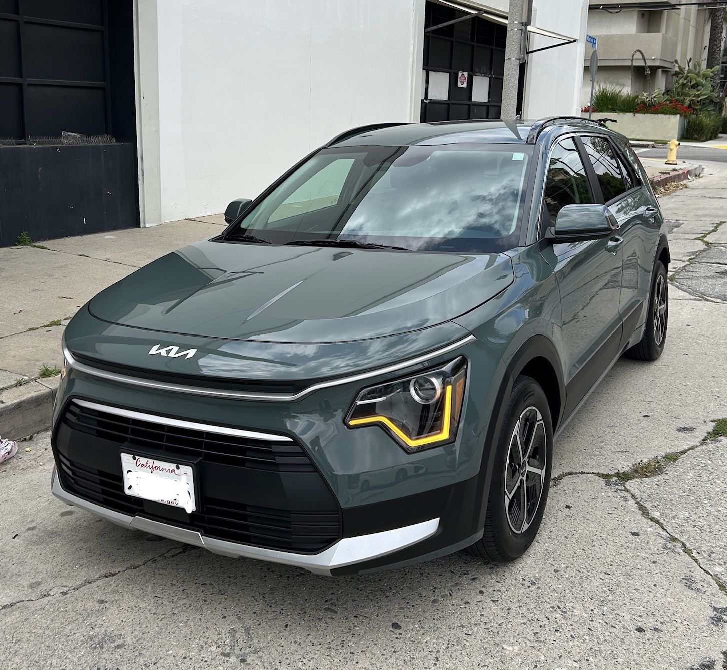 2023 KIA Niro