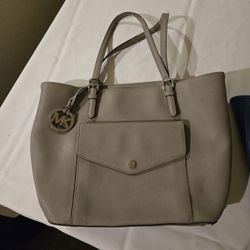 AUTHENTIC Michael Kors Tote bag