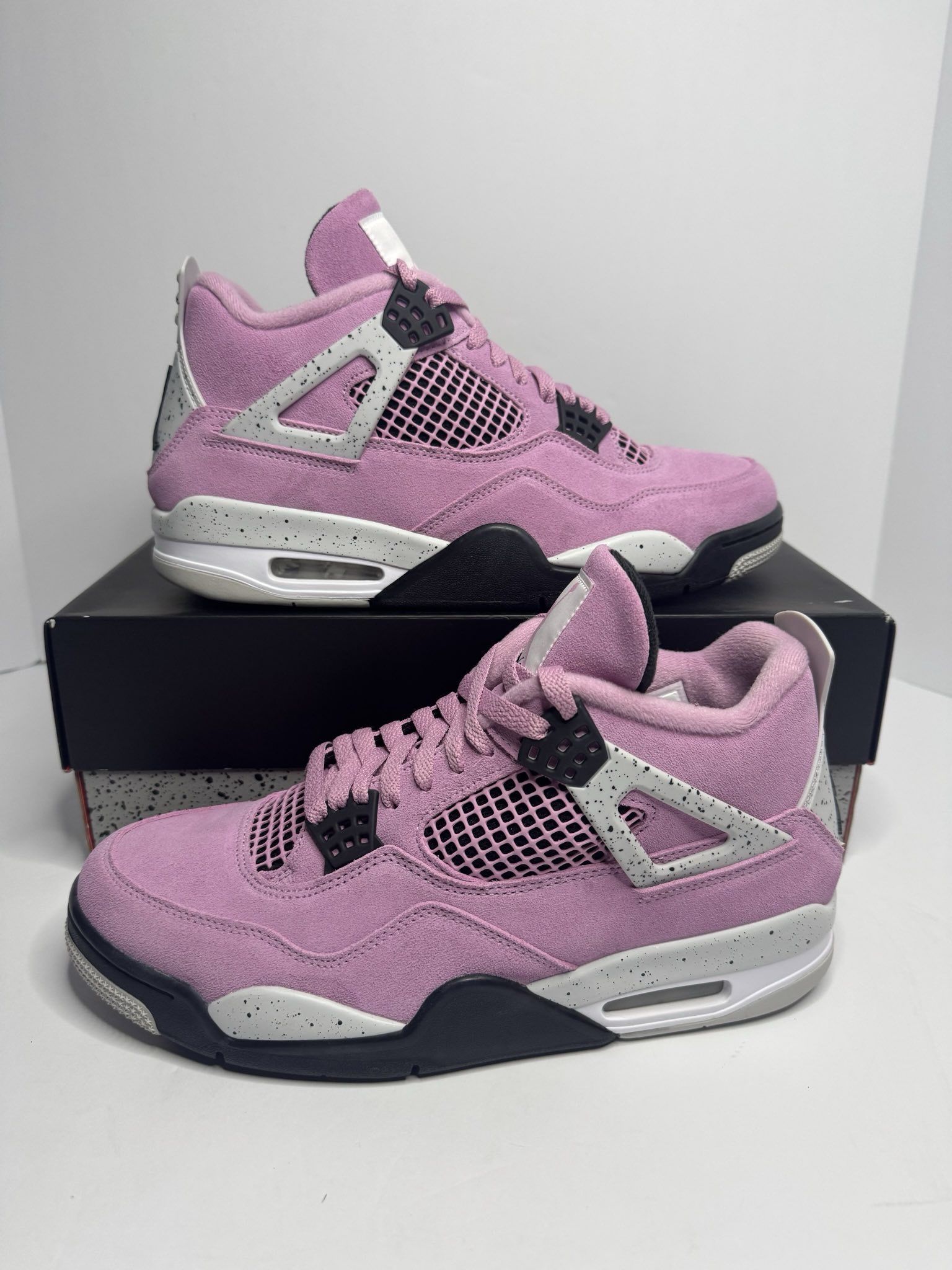 Jordan 4 Orchid Size 12W / 10.5M β $320 OBO VNDS OG All π