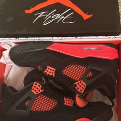 Jordan 4 Retro Barely Used