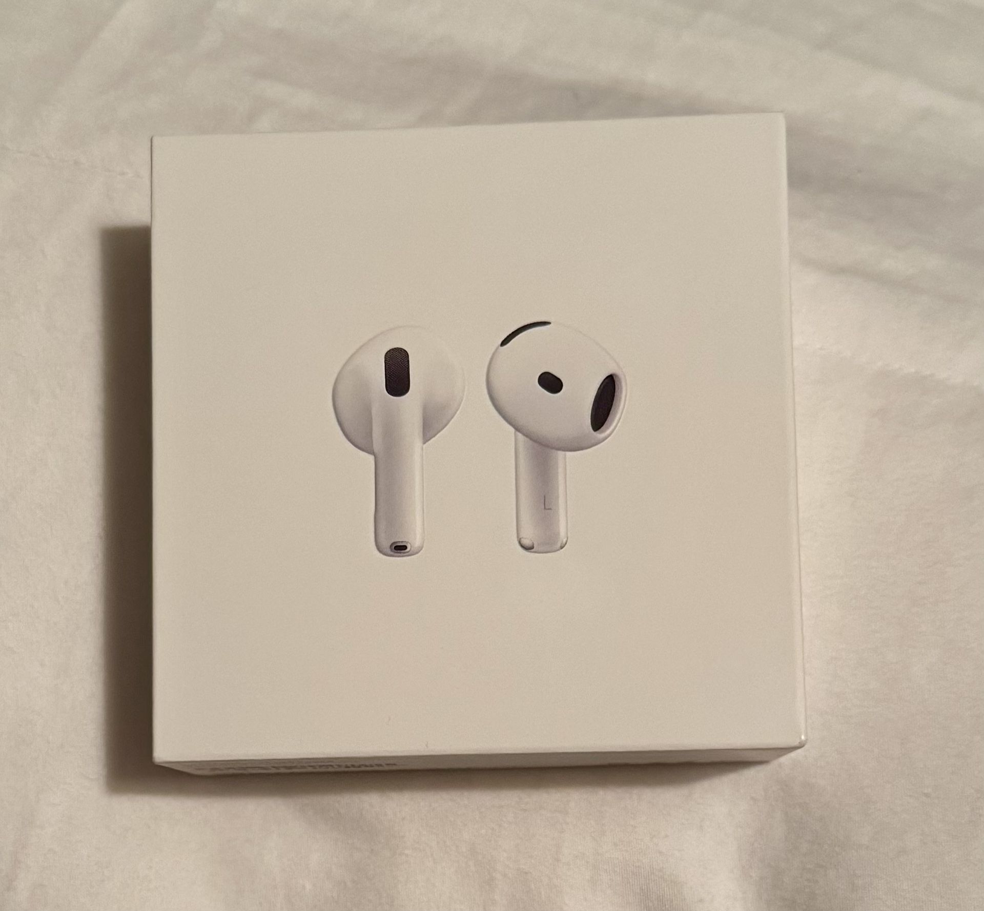 Apple AirPods 4