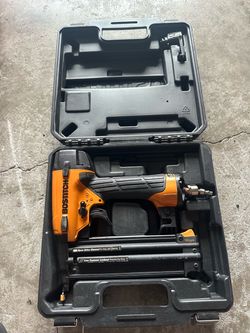 Bostitch 18-Gauge Brad Nailer with Case