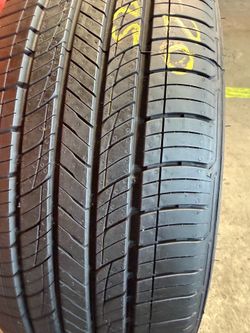 20” tire single kumho 245/50/20 semi new with free installation $100