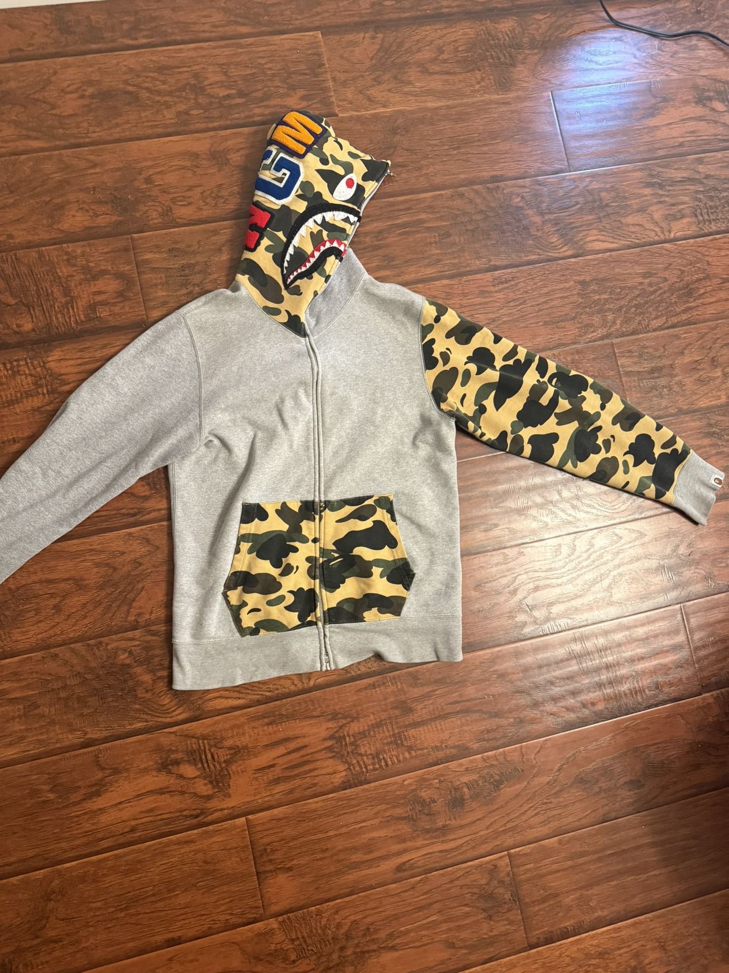 bape hoodie