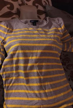Girls sweater