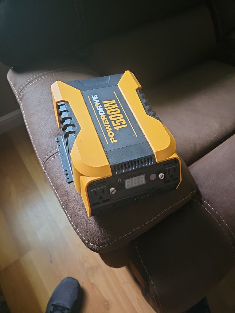 1500 Watt Power Inverter
