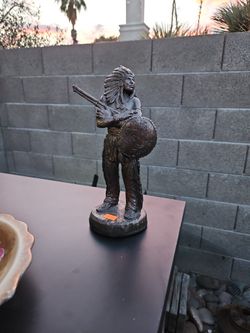 Garman Bronzetone Chief