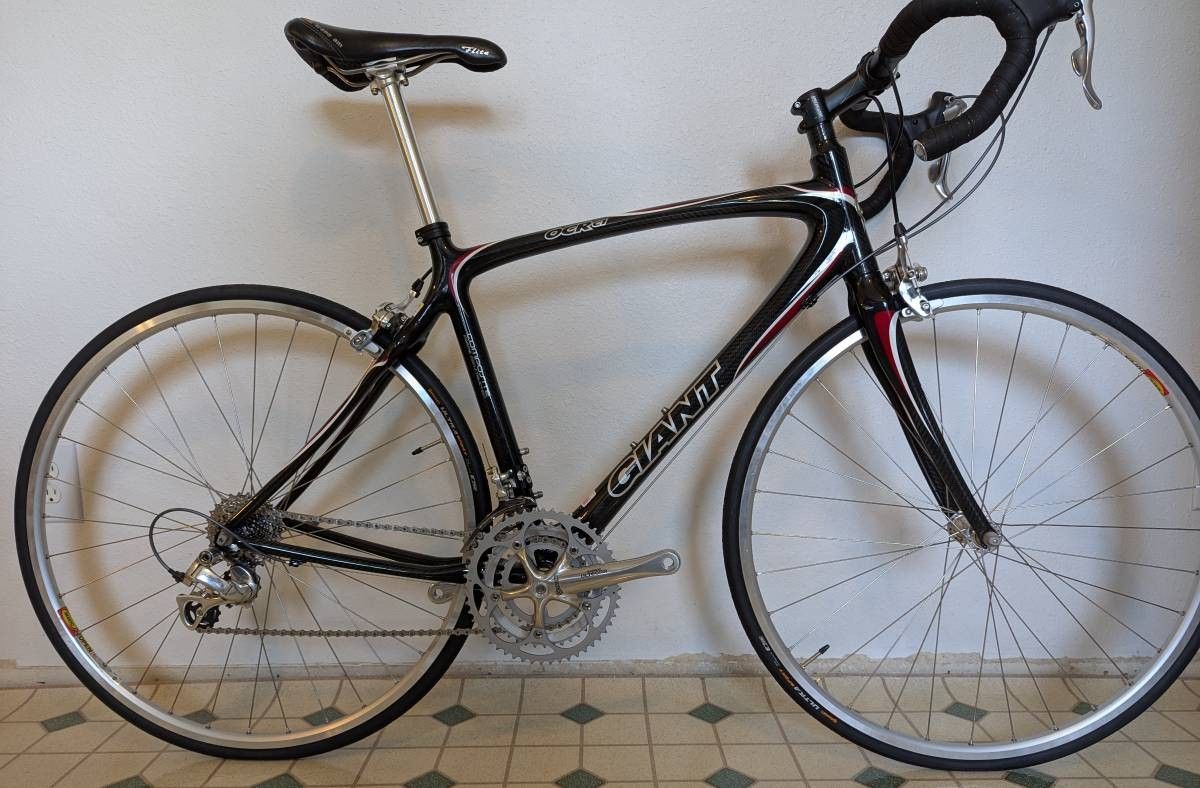 New Giant OCR C1 Carbon Fiber Medium Frame - $750