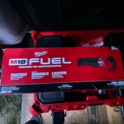 M18 FUEL GEN-2 18V Lithium-Ion Brushless Cordless SAWZALL 