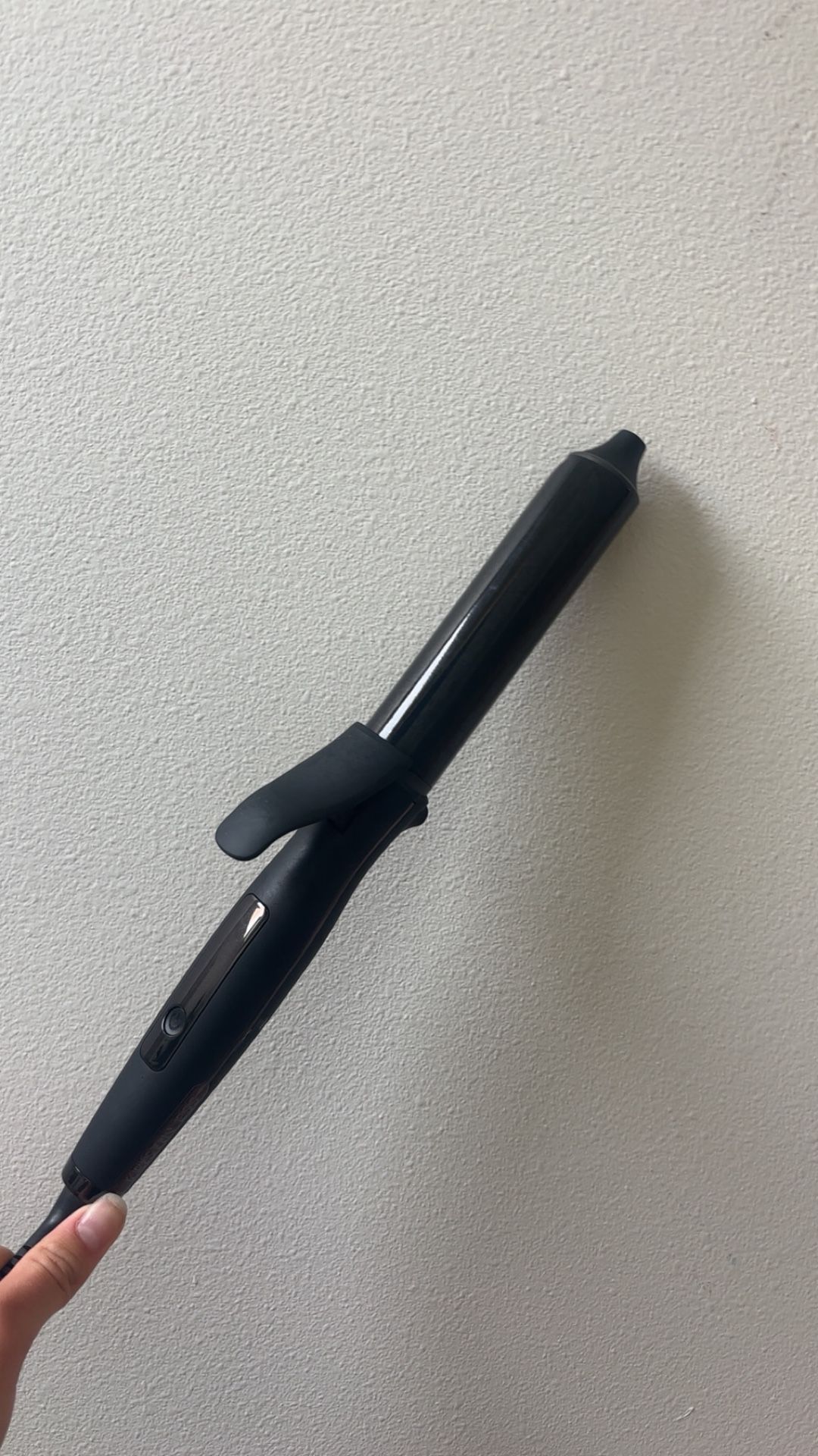 KRISTIN ESS 1 1/4 Curling Iron (OG PRICE $70)