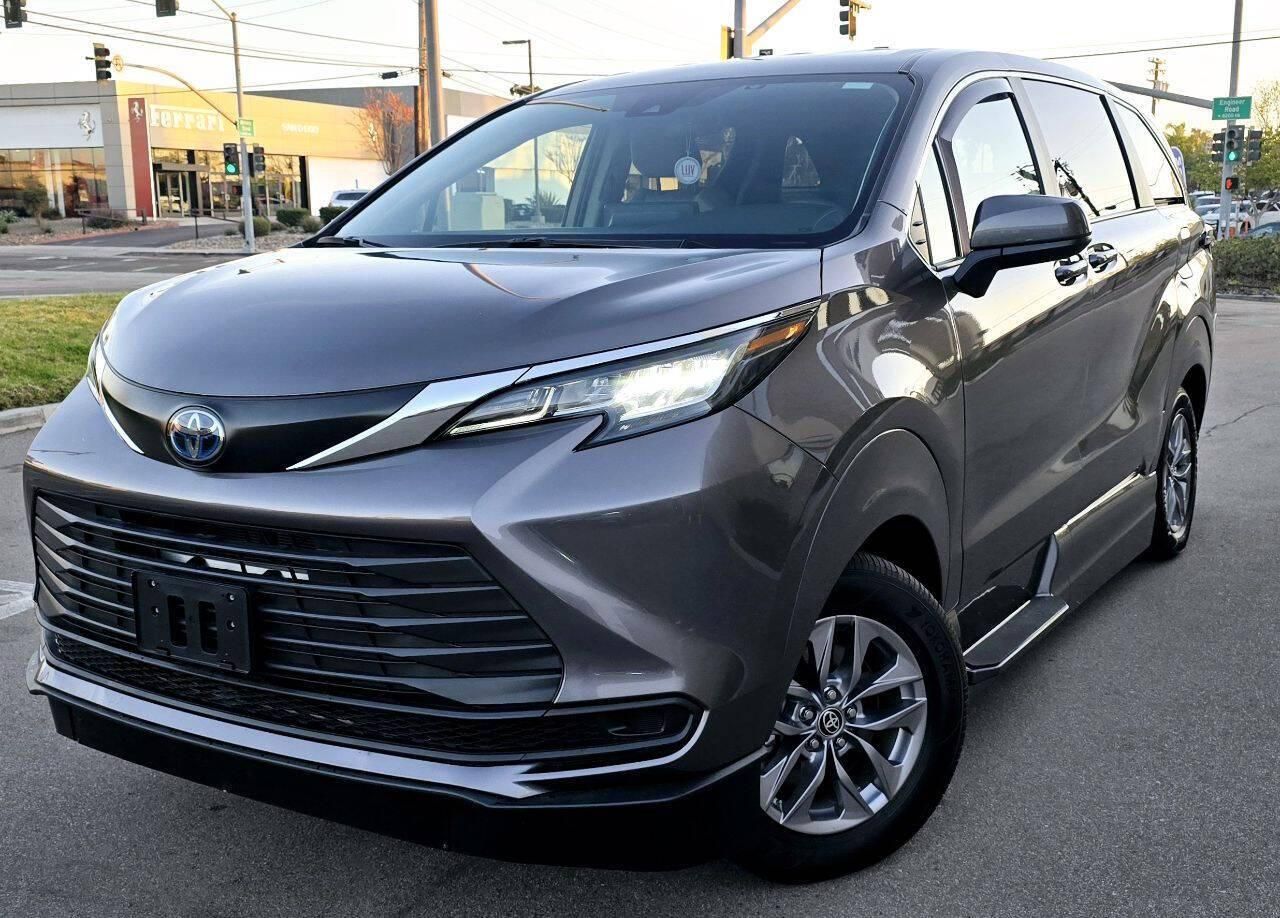 2022 Toyota Sienna