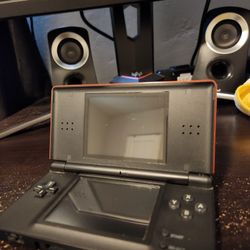 Nintendo DS Lite