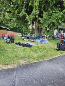 HUGE MULTI FAMILY YARD SALE