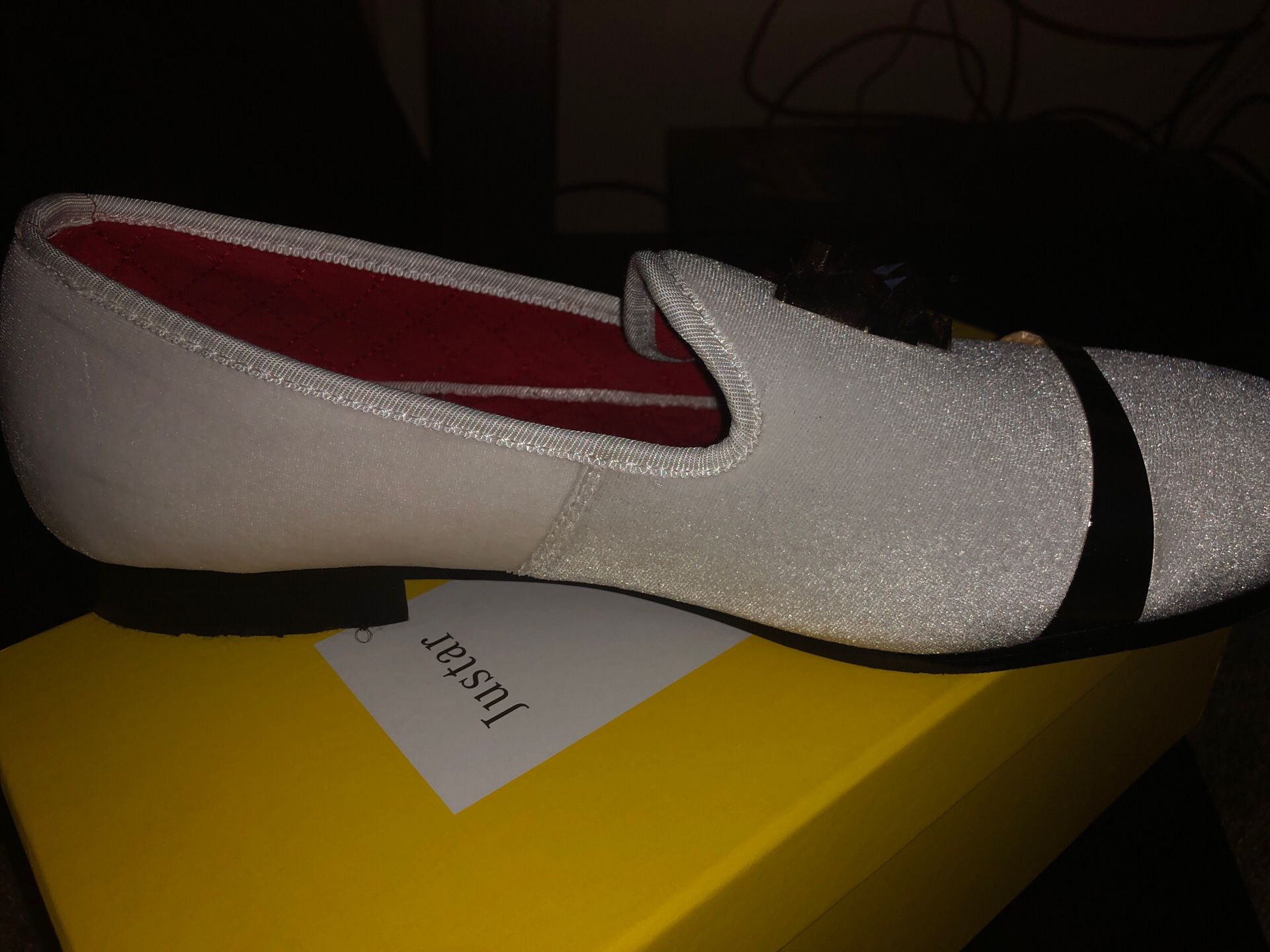 Dress shoes size -11