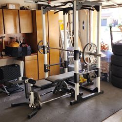 400lb Of Weights With Bench 